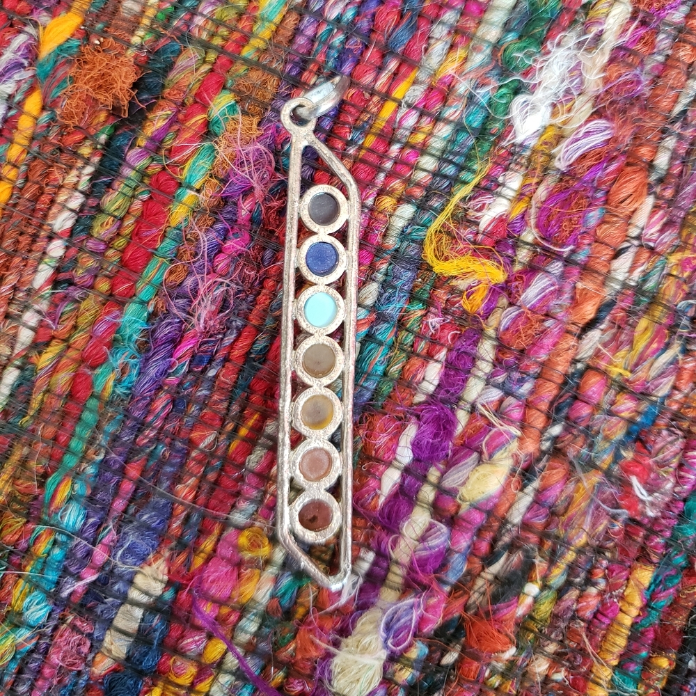Pendant - Picture 2 of 2
